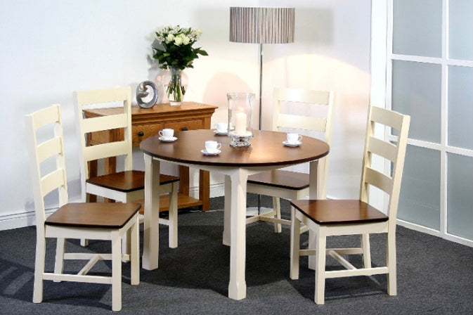Turin 42" Round Dining Set